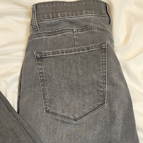 White House Black Market Gray Jeans - Picture 2 of 10